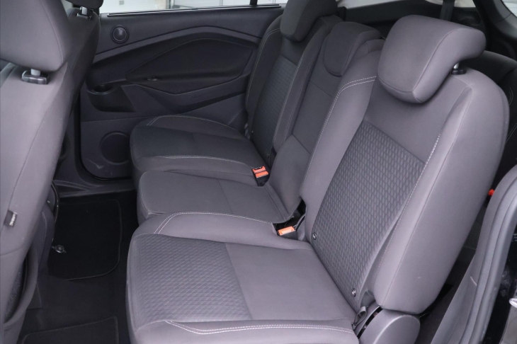 Ford Grand C-MAX 2,0 TDCI 110kW 7-Míst 1.Maj