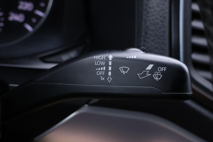 Volkswagen Amarok 3,0 TDI V6 Highline DPH Navi