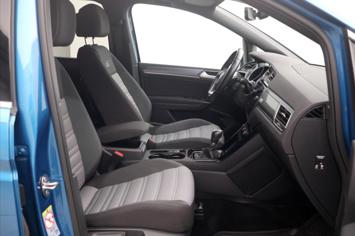 Volkswagen Touran 2,0 TDI 110kW R-Line DSG CZ