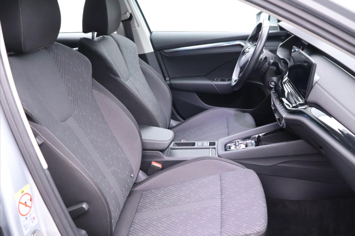 Škoda Octavia 1,5 e-TSI Style DSG 1.Maj DPH