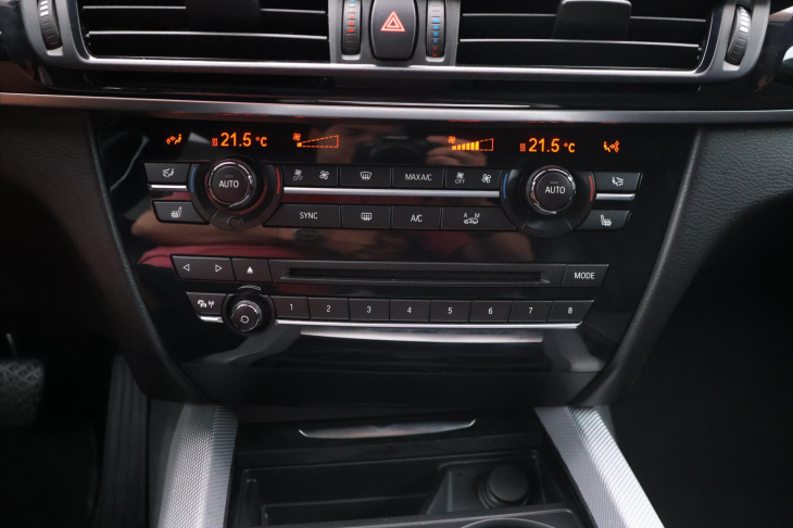 BMW X5 3,0 M50d 280kW CZ