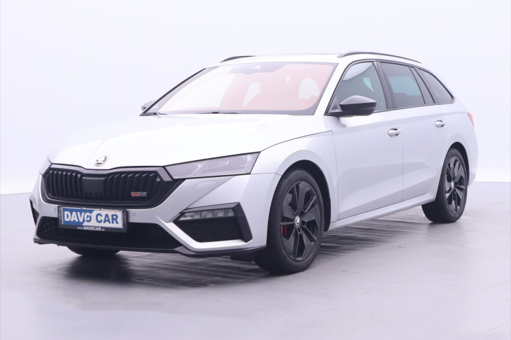 Škoda Octavia 2,0 TSI 180kW DSG Matrix DPH RS