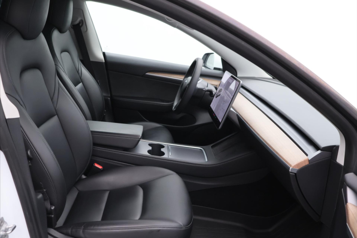 Tesla Model 3 LR DM Performance Nová Baterie