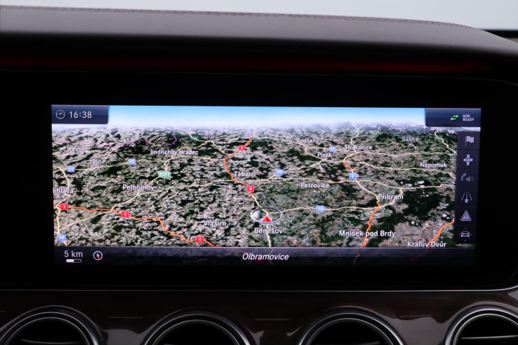 Mercedes-Benz Třídy E 2,0 4MATIC 135kW AT CZ