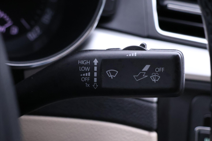 Škoda Superb 2,0 TDI 125kW DSG CZ Elegance