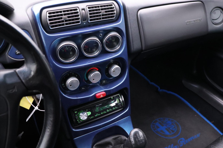 Alfa Romeo Spider 2,0 TwinSpark 16V 110kW Klima