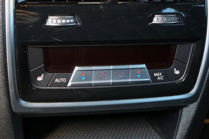 BMW X5 3,0 xDrive40i M-paket CZ DPH