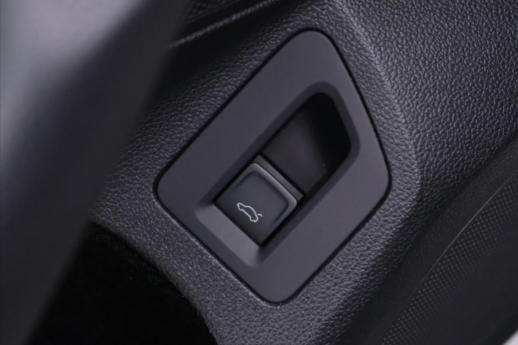 Volkswagen Passat 1,4 TSI 110kW Comfortline ACC