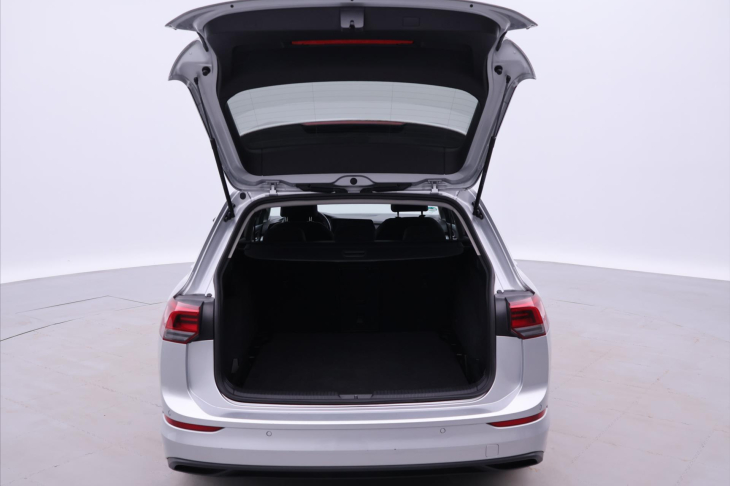 Volkswagen Golf 1,5 1.5 TSI EVO 110 kW CZ