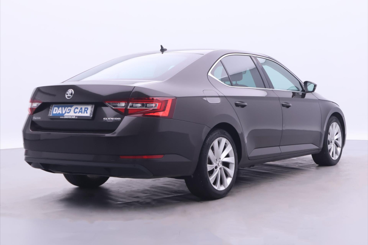 Škoda Superb 2,0 TDI 110kW Style CZ