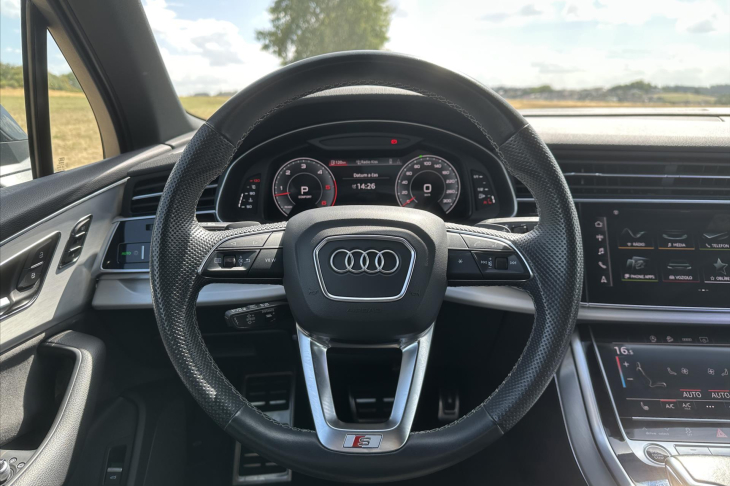 Audi Q7 3.0 50 TDI Quattro S line CZ DPH