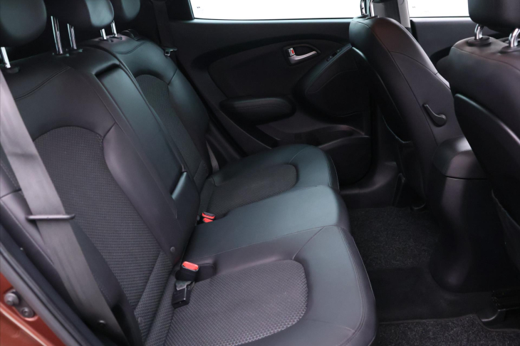 Hyundai ix35 1,6 GDI 99KW TRIKOLOR KLIMA