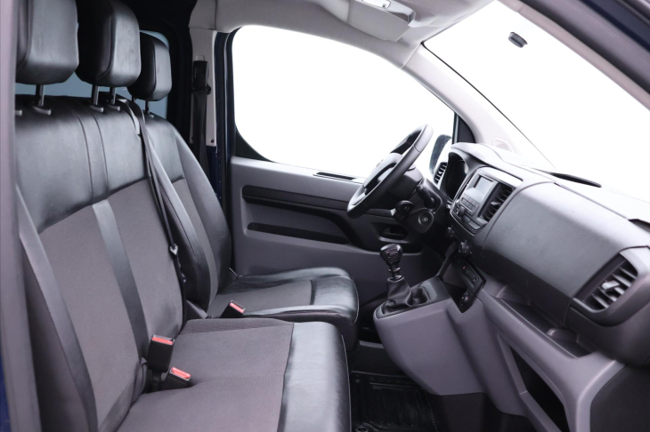 Toyota ProAce 2,0 D-4D 90kW L2 6-míst CZ DPH