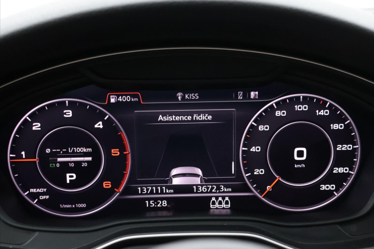 Audi A4 2,0 TDI 110kW Aut. S-line CZ