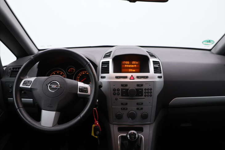 Opel Zafira 1,6 i 85kW Family STK 04/2028
