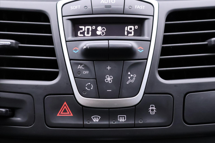 Renault Laguna 1,5 dCi 81kW Expression CZ