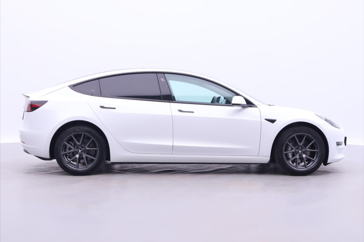 Tesla Model 3 Long Range 208kW Panorama