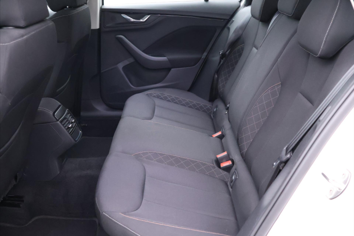 Škoda Kamiq 1,5 TSI 110kW Navi 1.Maj DPH