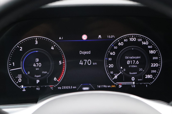 Volkswagen Touareg 3,0 TDI 210kW 4M LED DPH CZ