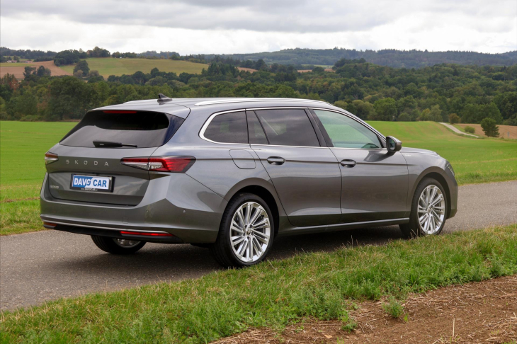 Škoda Superb 2,0 TDI DSG Laurin&Klement DPH