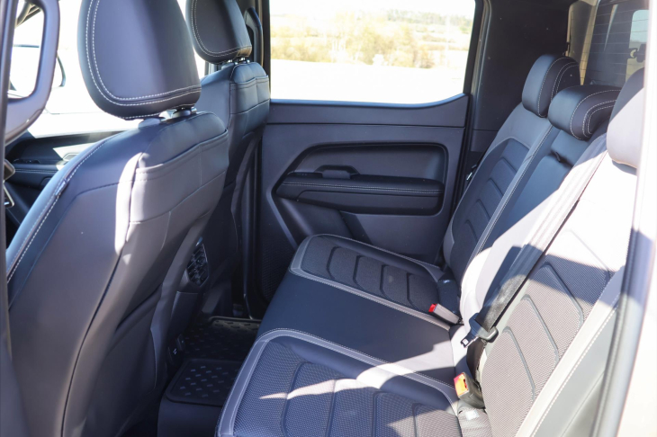 Volkswagen Amarok 3,0 TDI 177kW AVENTURA CZ DPH