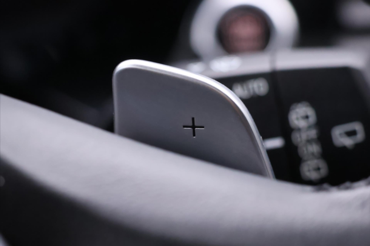 BMW Řada 5 2,0 520da 120kW Sportline