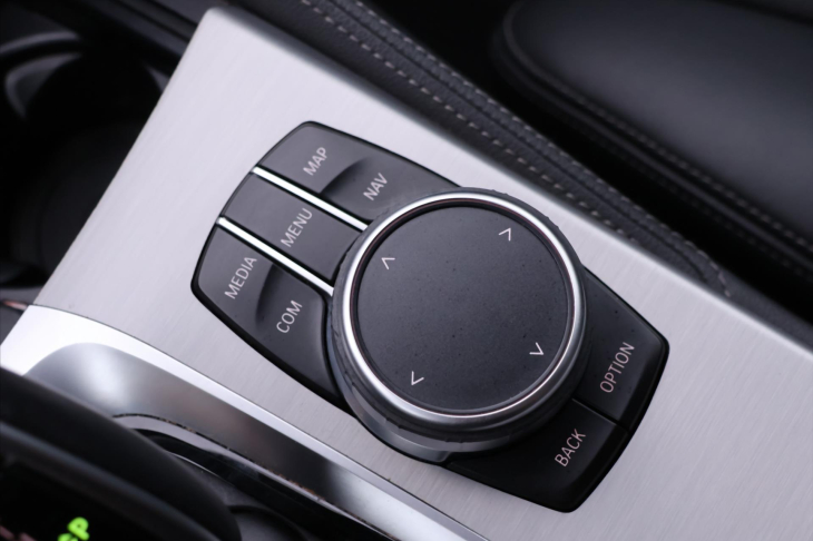 BMW Řada 5 2,0 530e xDrive Automat CZ DPH