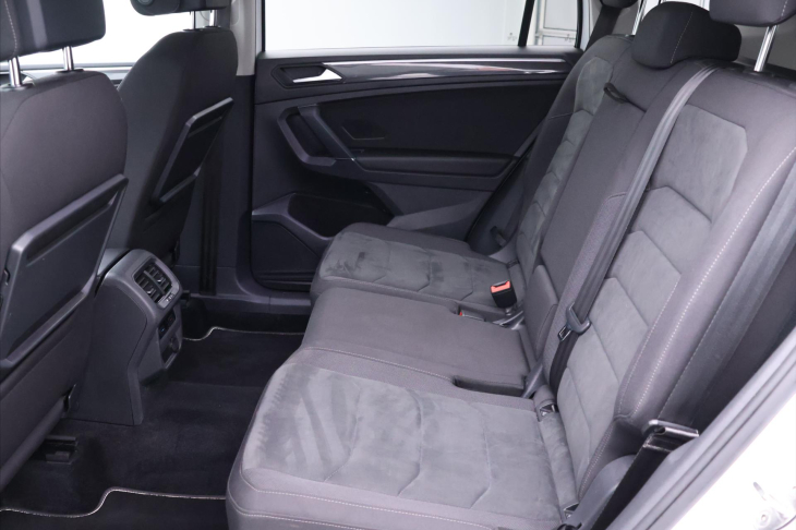 Volkswagen Tiguan Allspace 2,0 TDI DSG CZ Highline DPH