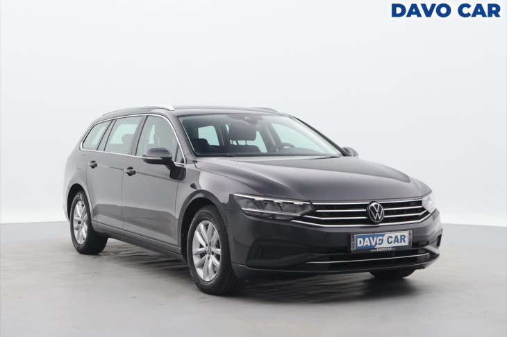 Volkswagen Passat 1,5 TSI 110 kW Business DPH CZ