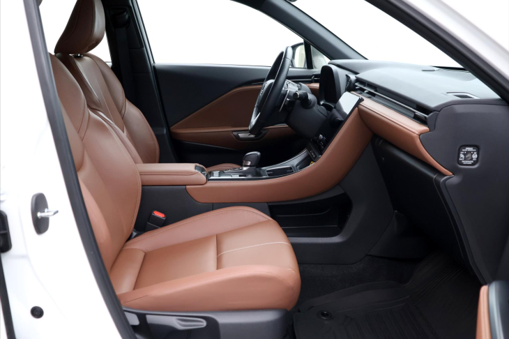 Lexus LBX 1,5 HEV Relax FWD 67kW CZ