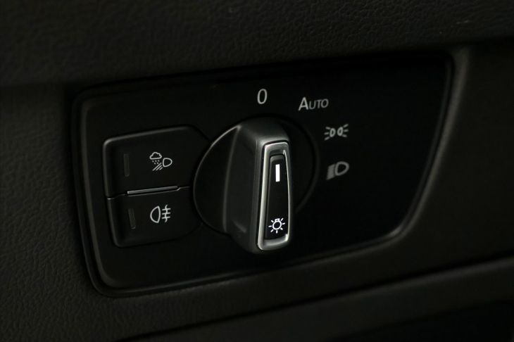 Volkswagen Arteon Shooting Brake 2,0 TDI DSG R-Line Navi Led