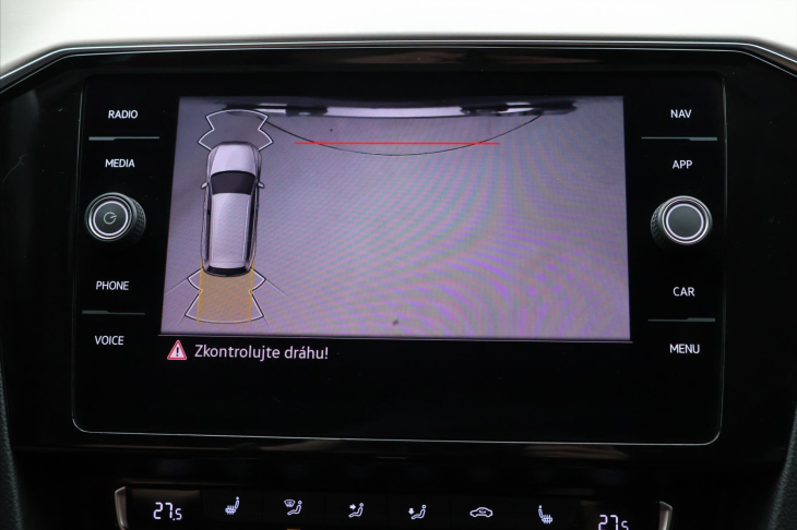 Volkswagen Passat 2,0 TDI 140kW DSG Elegance DPH