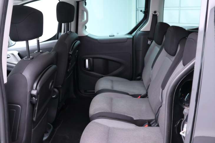 Peugeot Partner Tepee 1,6 VTI 88kW Family Panorama