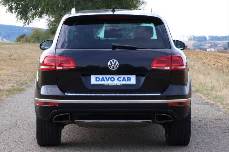 Volkswagen Touareg 3,0 TDI V6 DSG R-LINE CZ 4M
