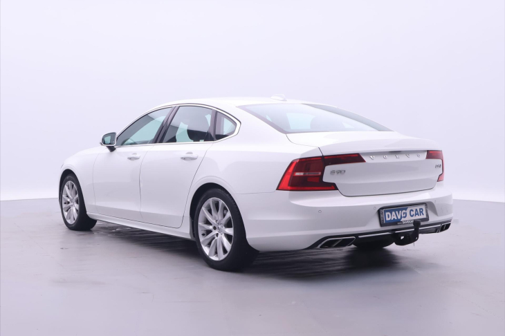 Volvo S90 2,0 D5 177kw AWD Momentum CZ DPH