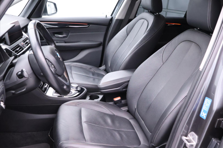 BMW Řada 2 1,5 216d Automat CZ Kůže LED