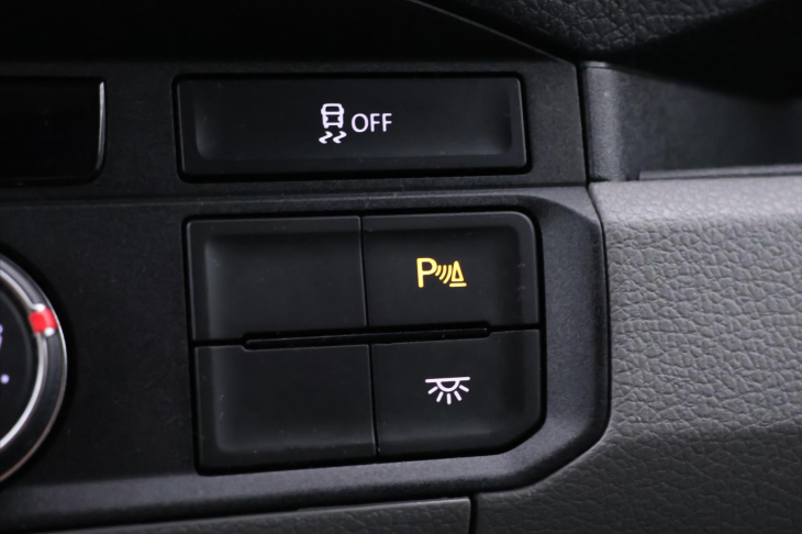 Volkswagen Crafter 2,0 TDI 103kW L2H1 Navigace