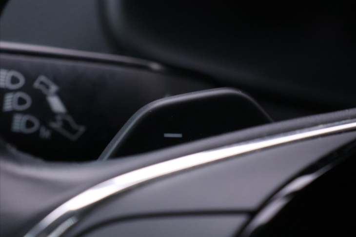 Škoda Karoq 2,0 TDI 110 4x4 Style Tažné