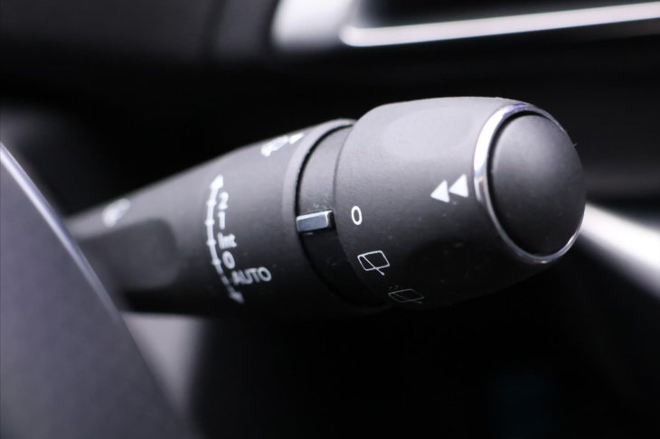 Peugeot 3008 2,0 HDI 130 kW CZ Kůže GT