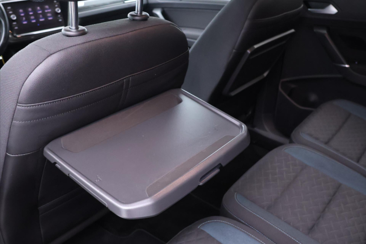 Volkswagen Touran 1,6 TDI 85kW DSG Navi Tažné