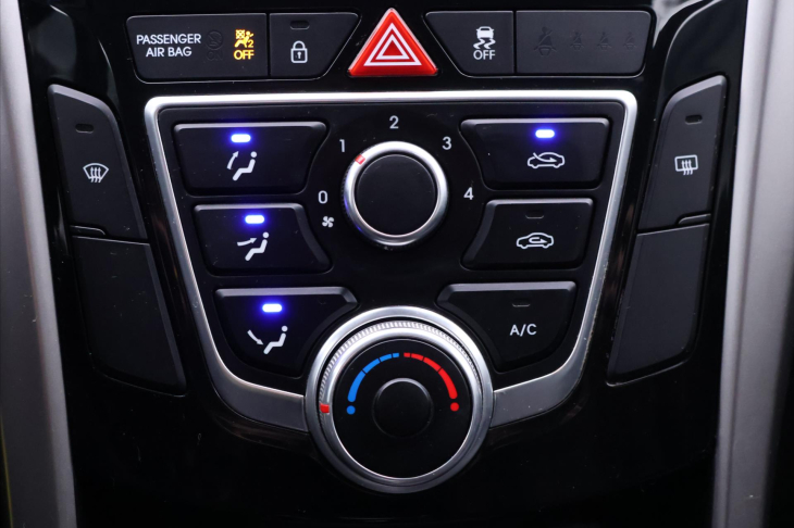 Hyundai i30 1,6 CRDi 81kW CZ