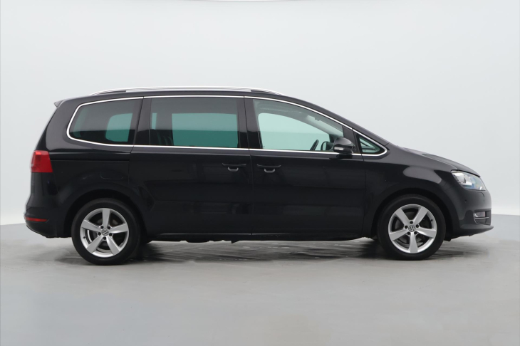 Volkswagen Sharan 2,0 TDI 130kW DSG Highline Xenon