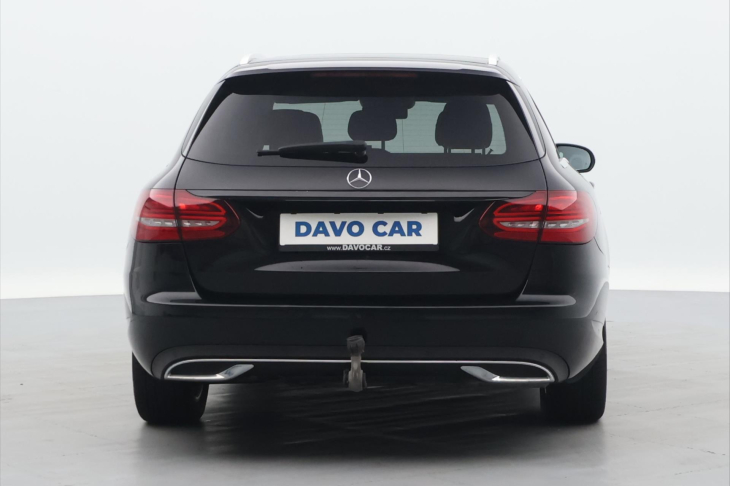 Mercedes-Benz Třídy C 2.0 220d 143kW Aut. LED