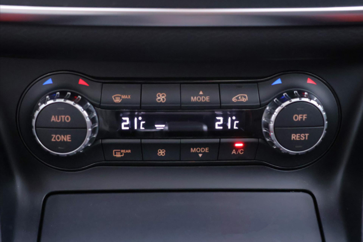 Mercedes-Benz CLA 2,0 45AMG 4-MATIC DPH CZ