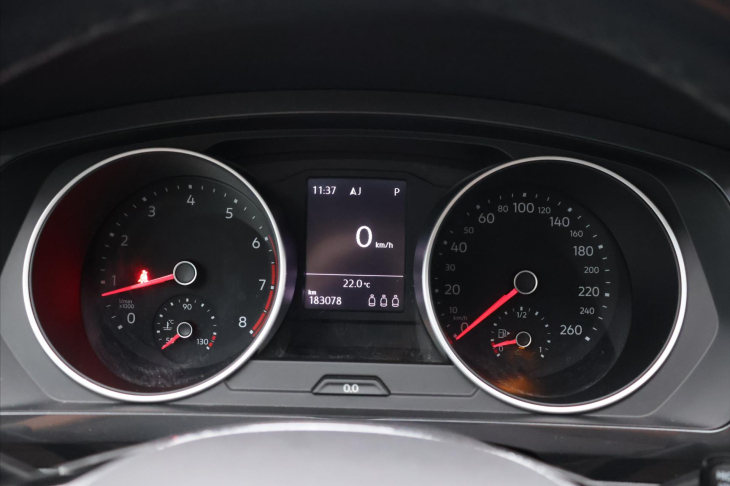 Volkswagen Tiguan 1,4 TSI 110kW DSG Serv.kniha