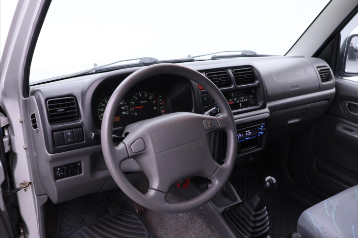 Suzuki Jimny 1,3 16V 62kW 4x4 82tkm Tažné