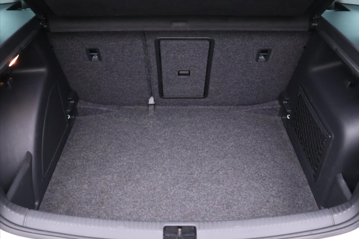 Škoda Rapid 1,2 TSI 81kW Aut.klima Xenon CZ