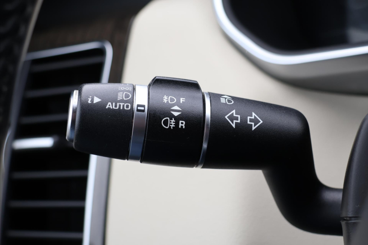 Land Rover Range Rover Sport 3,0 SDV6 215kW Kůže Kamera CZ