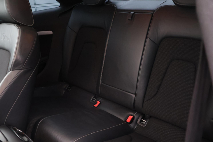Audi A5 2,7 TDI 140kW S-Line Bang&Olufsen