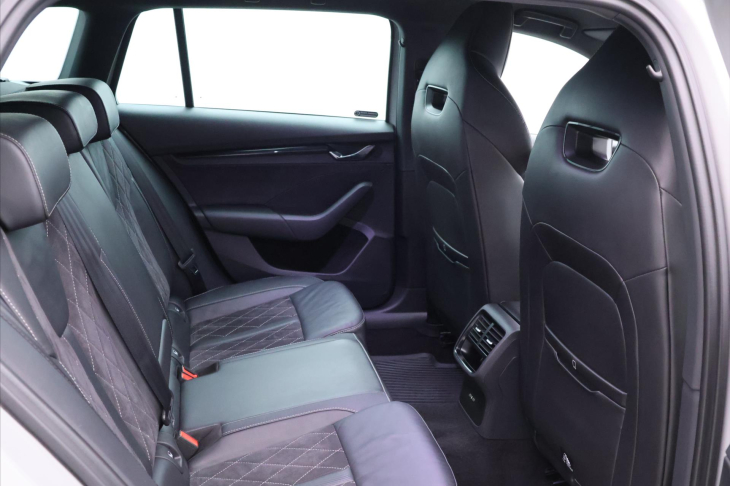 Škoda Octavia 2,0 TDI 147kW DSG CZ RS DPH